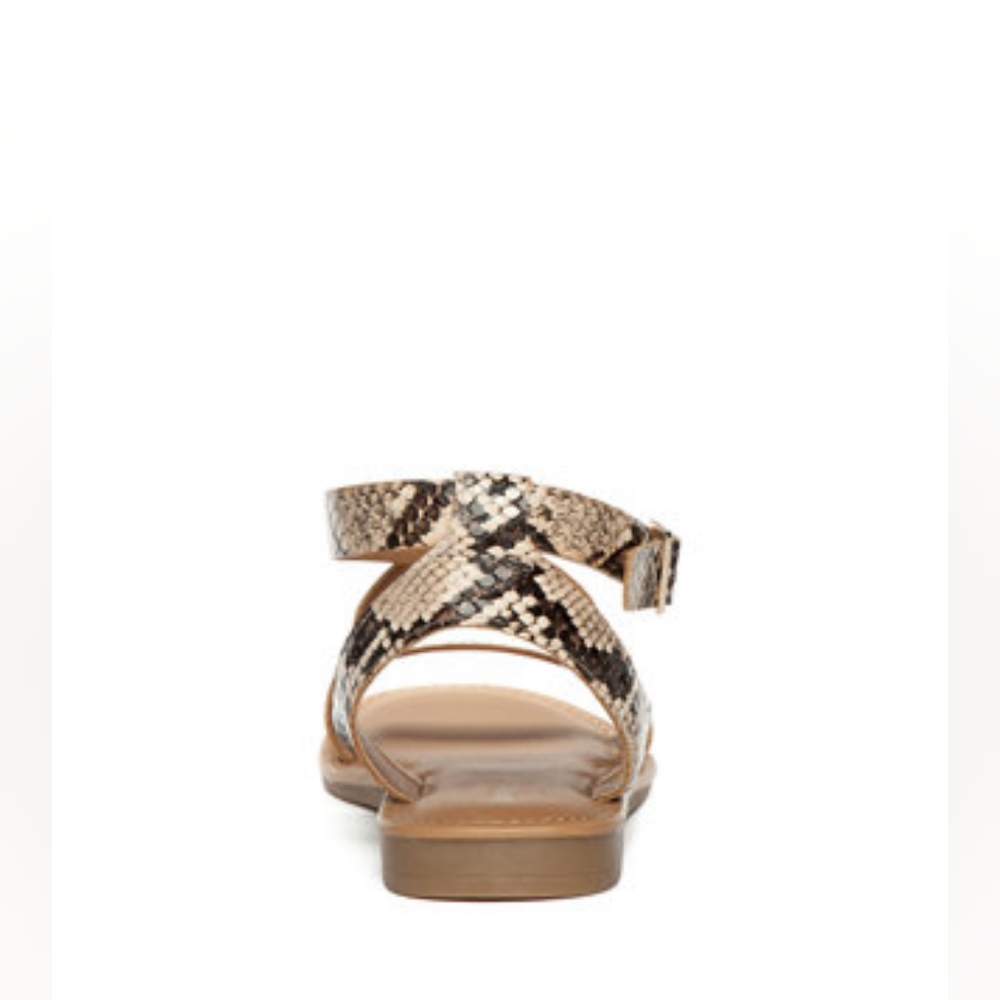 New Directions® Greeway Sandals - Picture 8 of 14